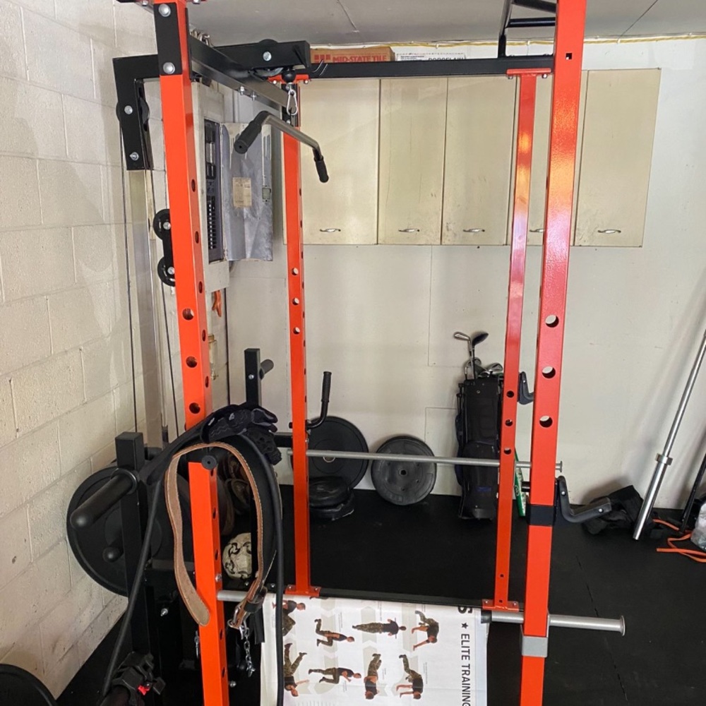 Power Cage With Pat Pull Down